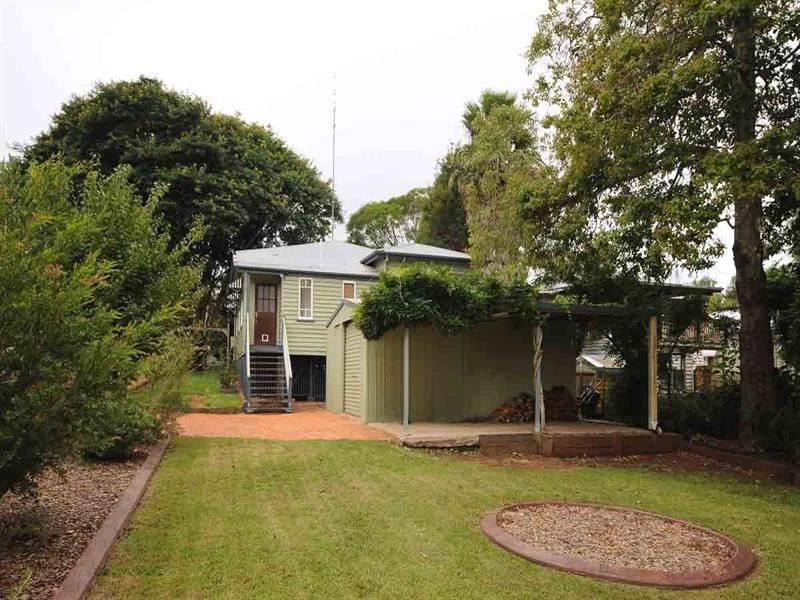 1 Listohan Street, North Toowoomba QLD 4350