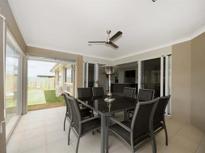 10 Graves Drive, Kearneys Spring QLD 4350