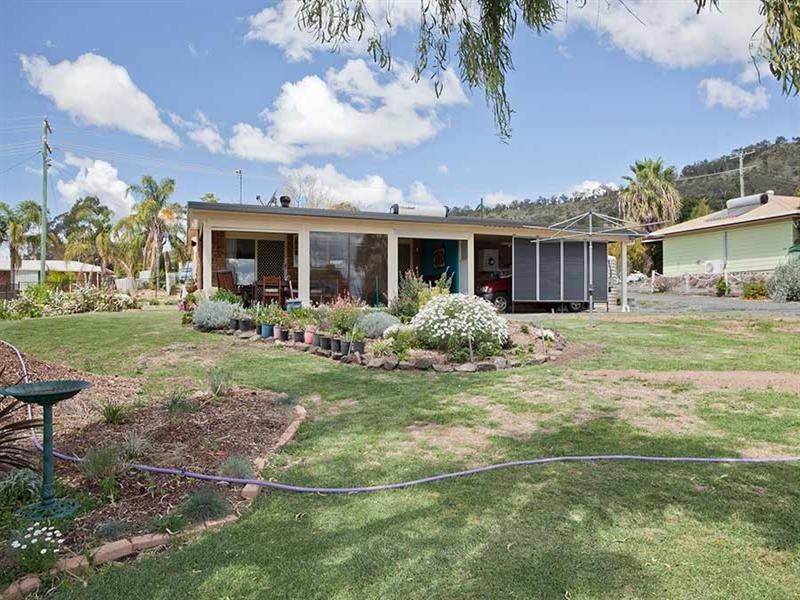 7 Emmanulla Drive, Kingsthorpe QLD 4400