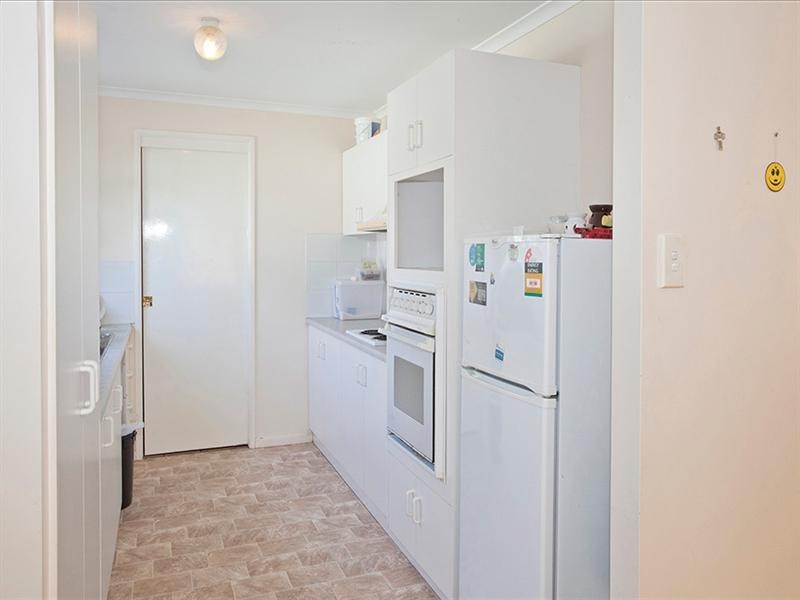 1 Kuhn Street, Kearneys Spring QLD 4350