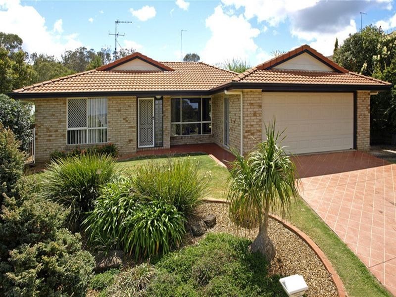 13 Mirage Court, Wilsonton QLD 4350