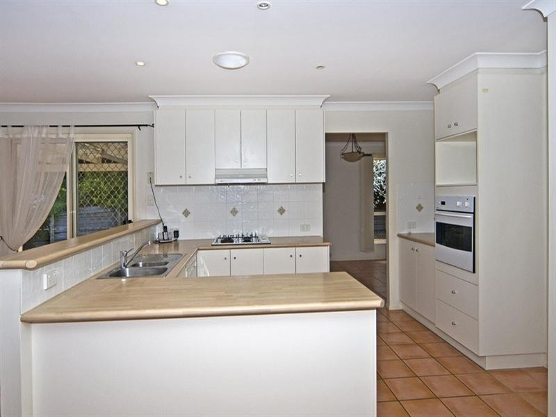 13 Mirage Court, Wilsonton QLD 4350