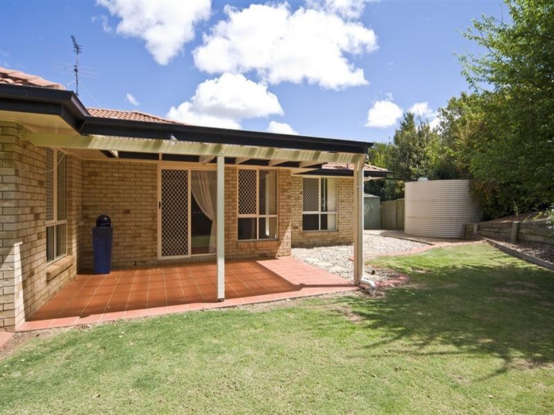 13 Mirage Court, Wilsonton QLD 4350