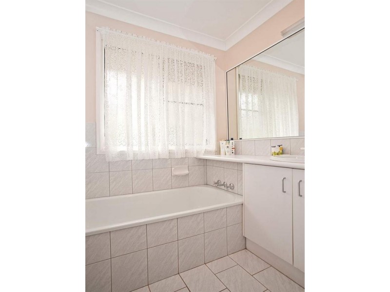 144 Rowbotham Street, Rangeville QLD 4350