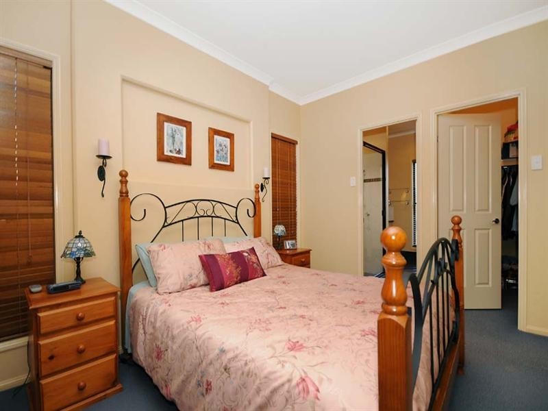 14 Brunckhorst Drive, Kearneys Spring QLD 4350