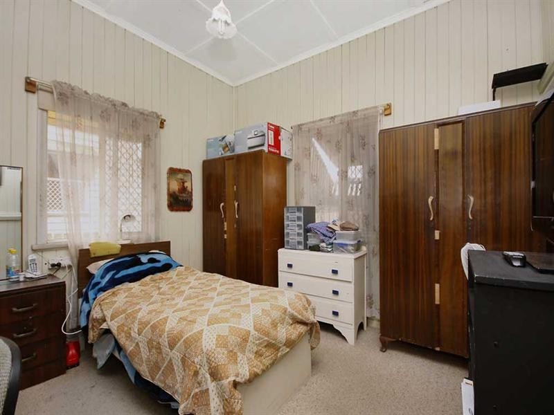 74A Bridge Street, East Toowoomba QLD 4350