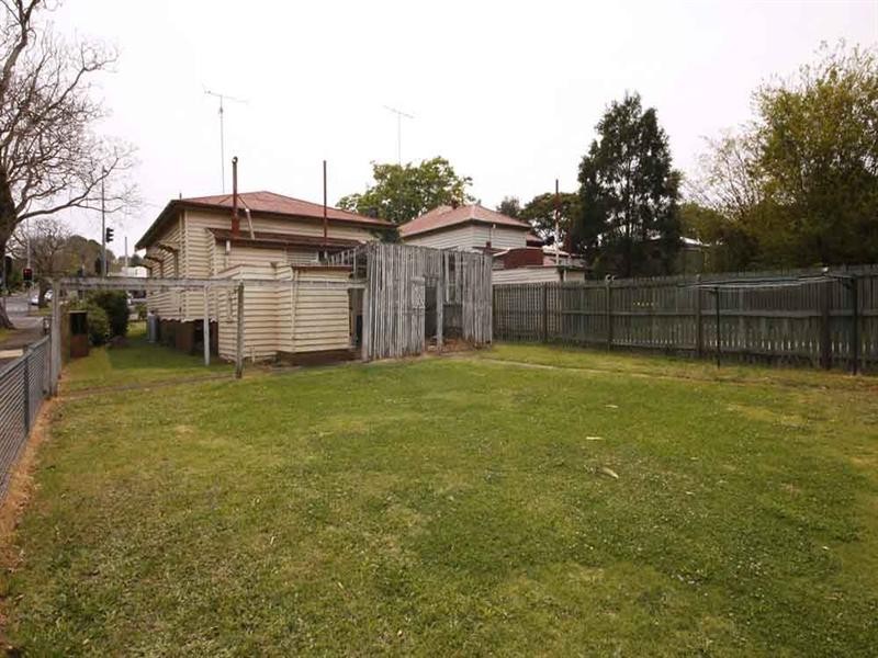 74A Bridge Street, East Toowoomba QLD 4350