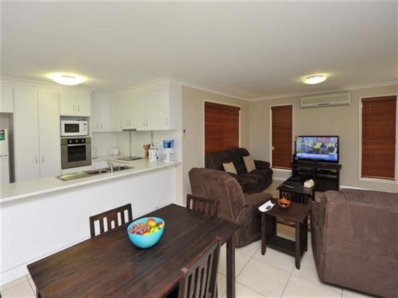 28 Sambar Court, Kearneys Spring QLD 4350