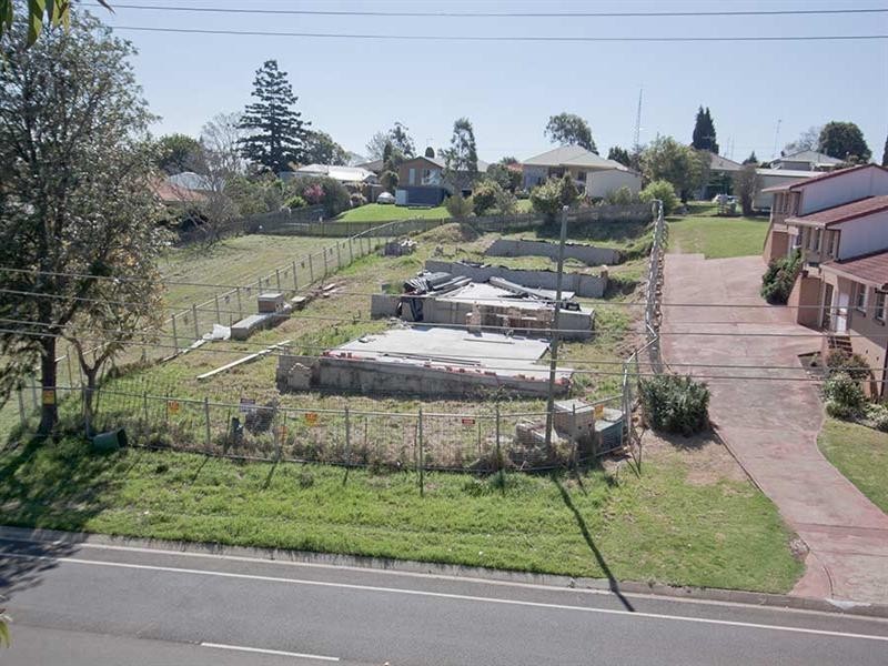 33 Luck Street, Drayton QLD 4350