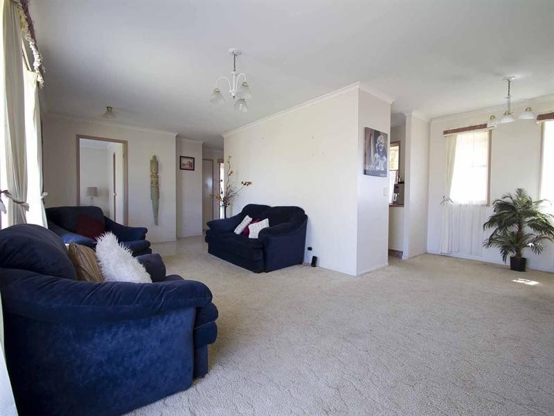 18 Batch Court, Harristown QLD 4350