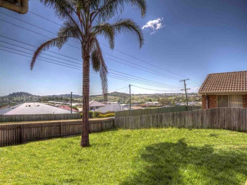 18 Batch Court, Harristown QLD 4350