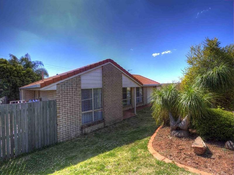 18 Batch Court, Harristown QLD 4350