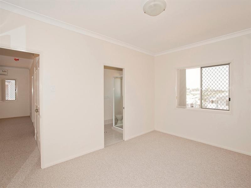 225/530 Bridge Street, Wilsonton QLD 4350