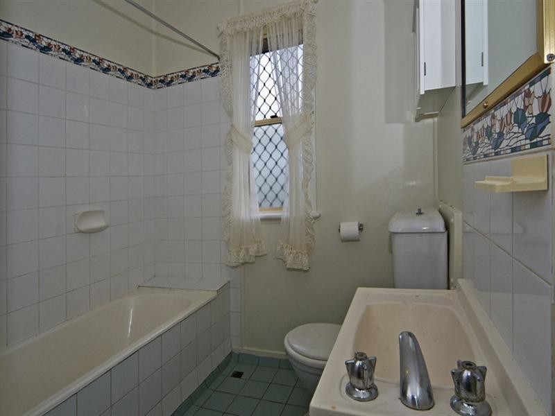 21 Dwyer Street, Harlaxton QLD 4350