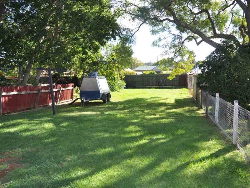 9 Haig Street, South Toowoomba QLD 4350