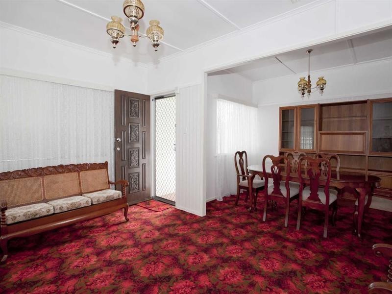 26 Elizabeth Street, South Toowoomba QLD 4350