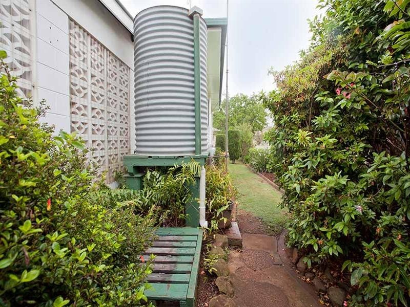 26 Elizabeth Street, South Toowoomba QLD 4350