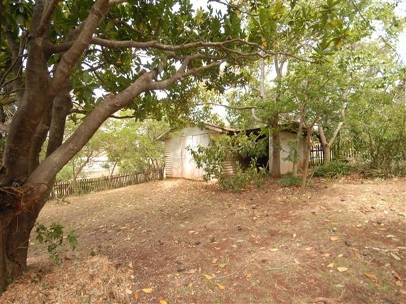 10 Seaton Street, South Toowoomba QLD 4350
