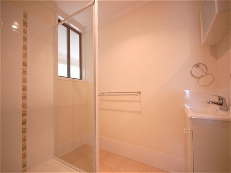 10 Seaton Street, South Toowoomba QLD 4350