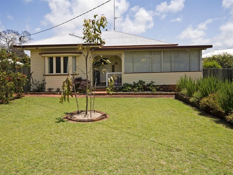 21 Haig Street, South Toowoomba QLD 4350