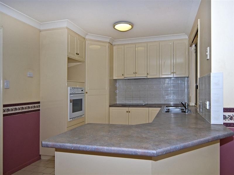 5 Swartz Street, Kearneys Spring QLD 4350