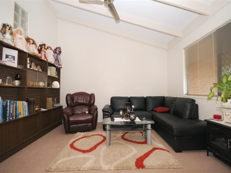 1/15 Truscott Street, Wilsonton QLD 4350