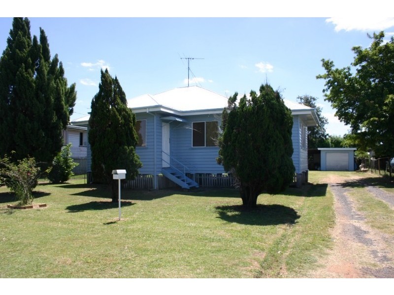 73 Old College Road, Gatton QLD 4343