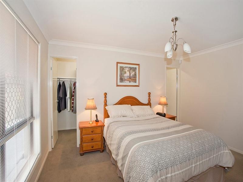 1 Catalina Drive, Wilsonton QLD 4350