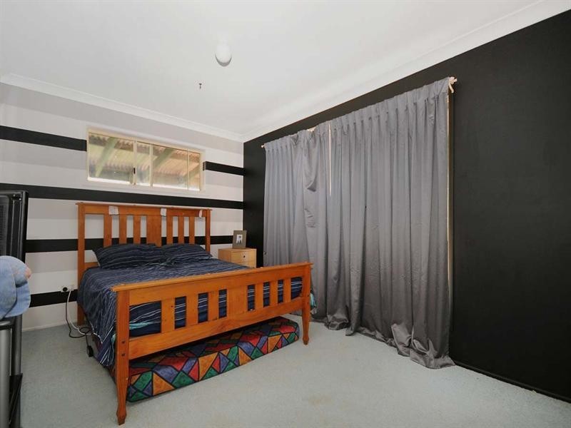 12 Lacebark Court, Glenvale QLD 4350