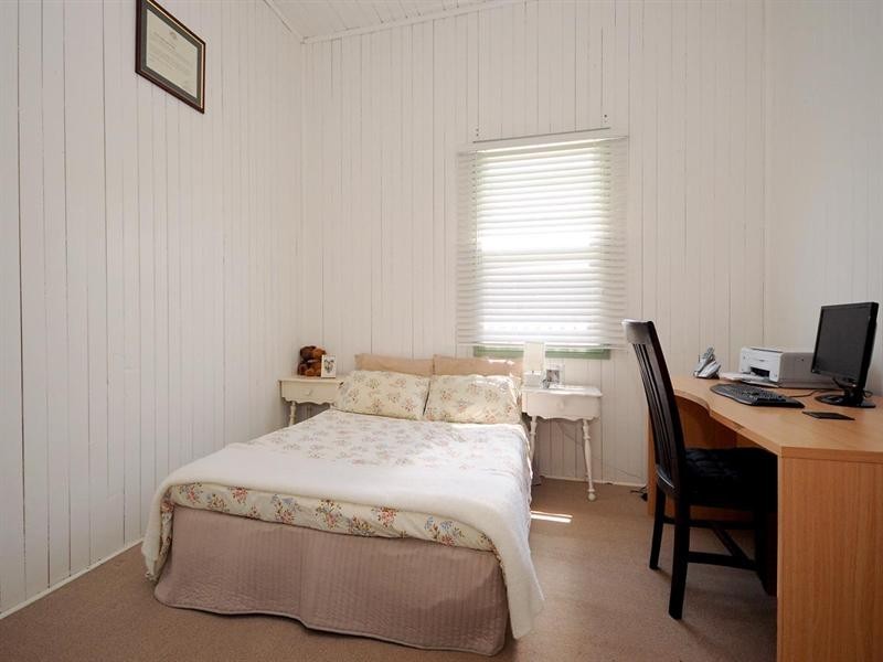 8 Kirk Street, Toowoomba City QLD 4350