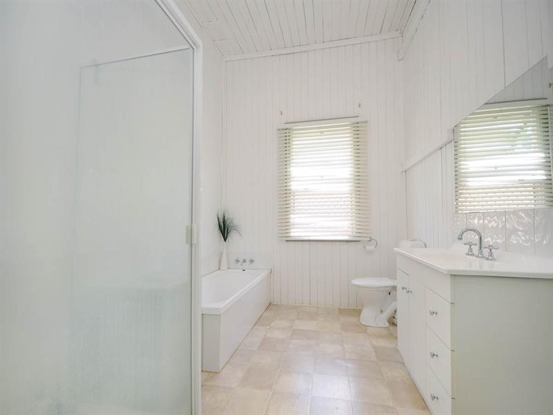 8 Kirk Street, Toowoomba City QLD 4350