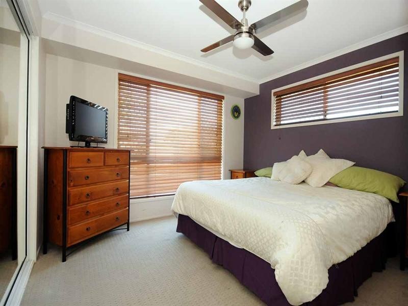 555 Hume Street, Kearneys Spring QLD 4350
