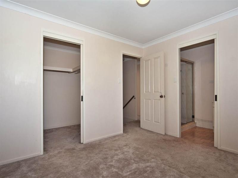 4 /355 Tor Street, Wilsonton QLD 4350