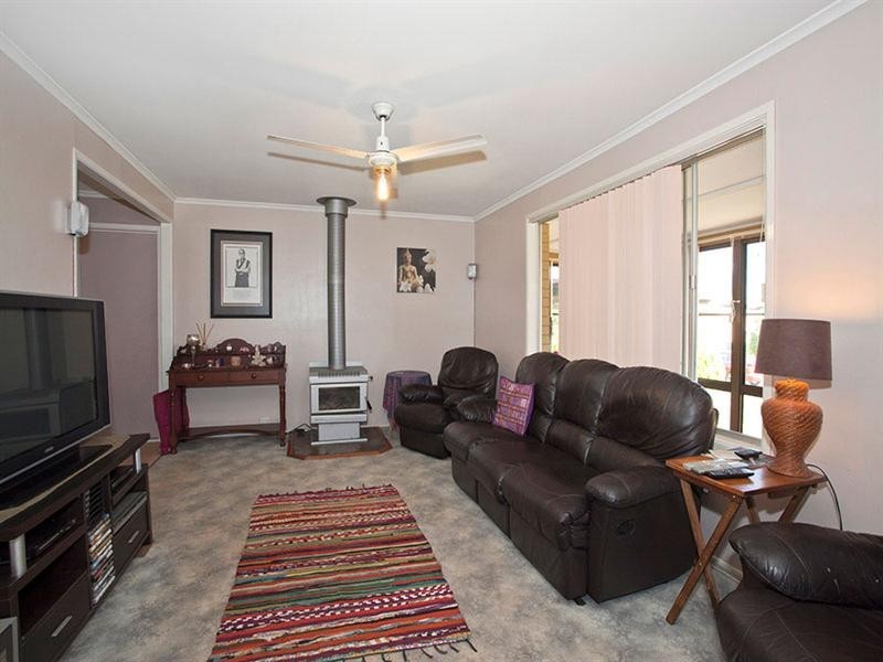 37 Router Street, Wilsonton QLD 4350