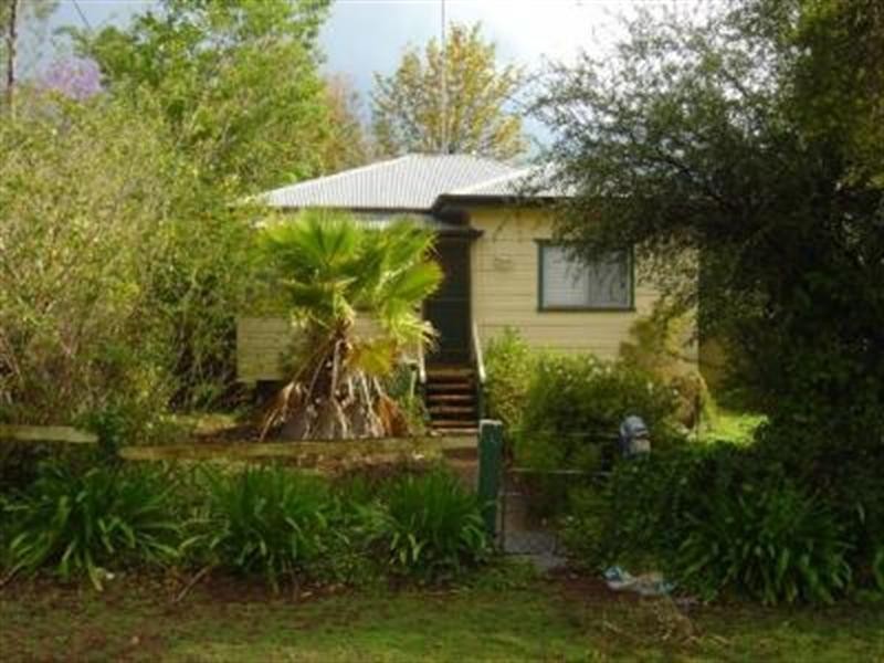 12 Plant Street, Rangeville QLD 4350