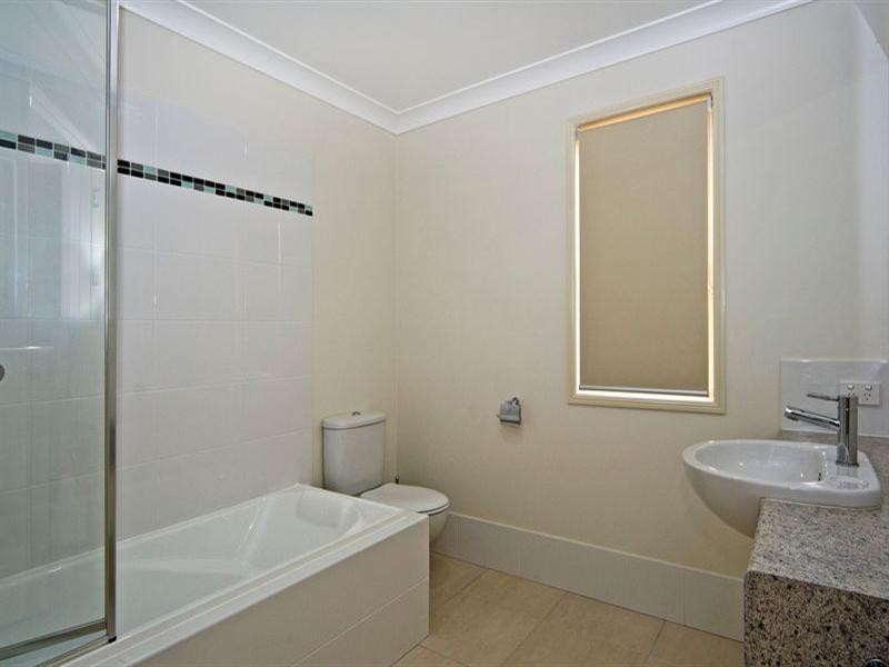 1/155 Handley Street, Darling Heights QLD 4350