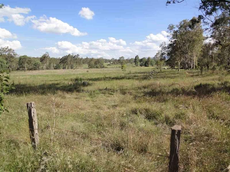 22 Andersons Road, Helidon QLD 4344