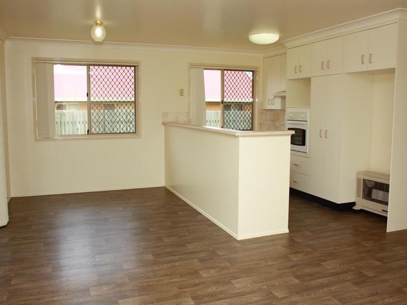 45 Broadfoot Street, Kearneys Spring QLD 4350