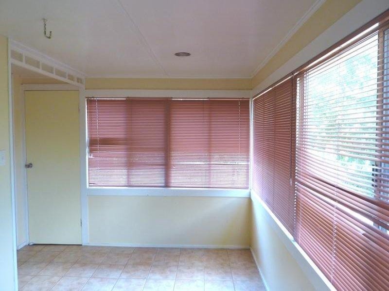 271 West Street, Harristown QLD 4350