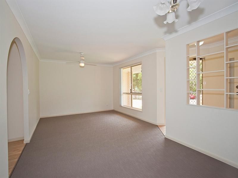 303 Ramsay Street, Middle Ridge QLD 4350