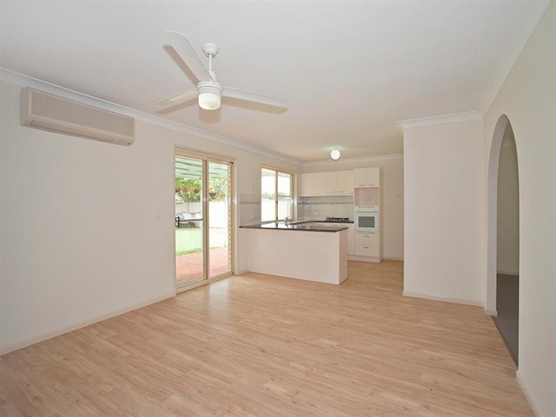 303 Ramsay Street, Middle Ridge QLD 4350
