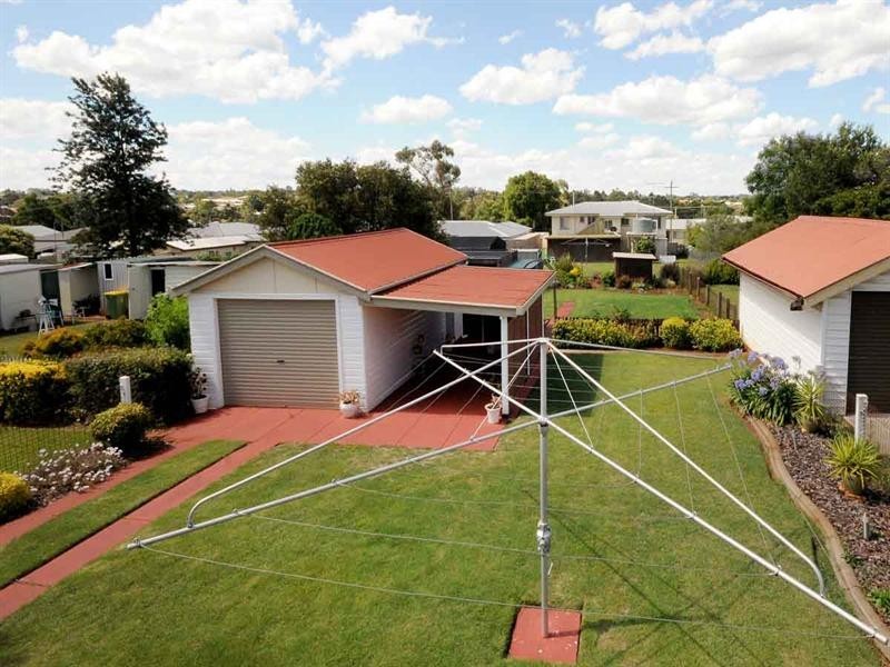 11a Victory Street, Newtown QLD 4350