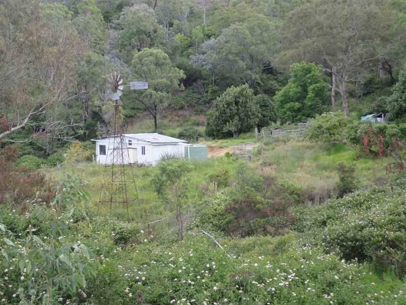 658 Rockmount Road, Preston QLD 4352
