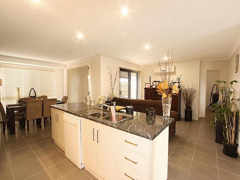 1 Neiwand Street, Kearneys Spring QLD 4350