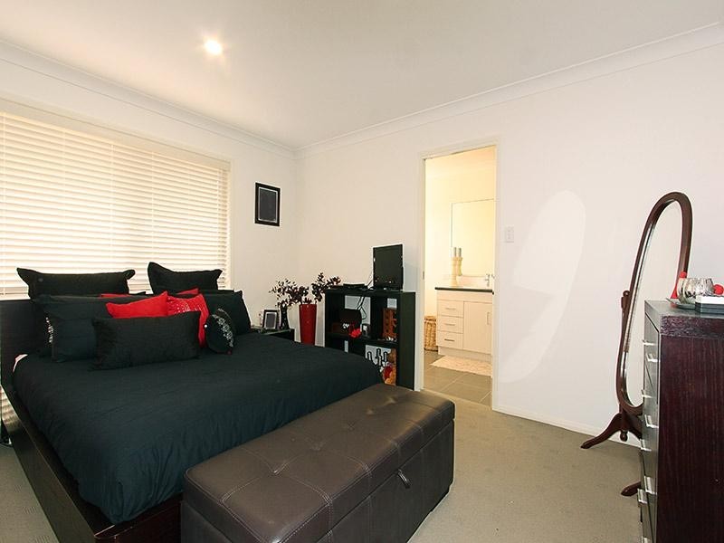 1 Neiwand Street, Kearneys Spring QLD 4350