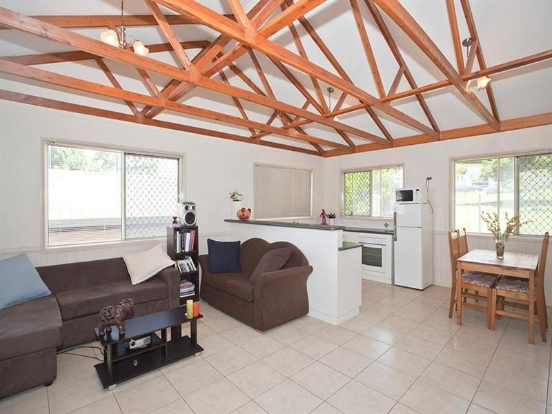 28a Perry Street, Harlaxton QLD 4350