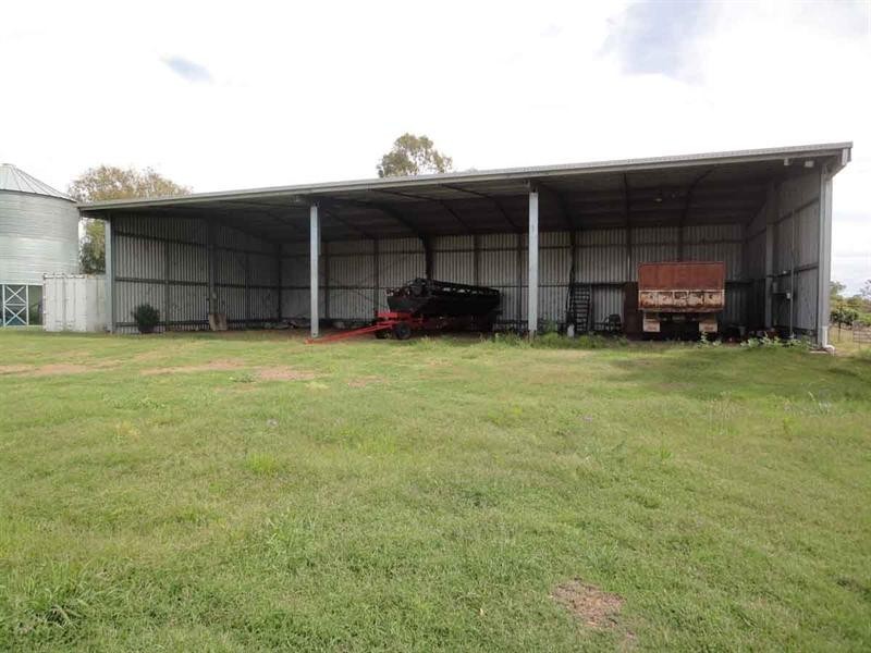 821 Clifton Pittsworth Road, Back Plains QLD 4361