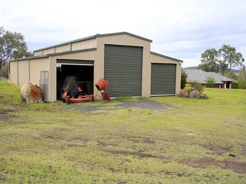 220 Hudson Road, Southbrook QLD 4363