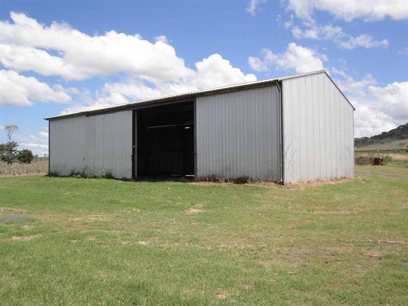 “Kingslea” 110 Robson Road, Kingsthorpe QLD 4400