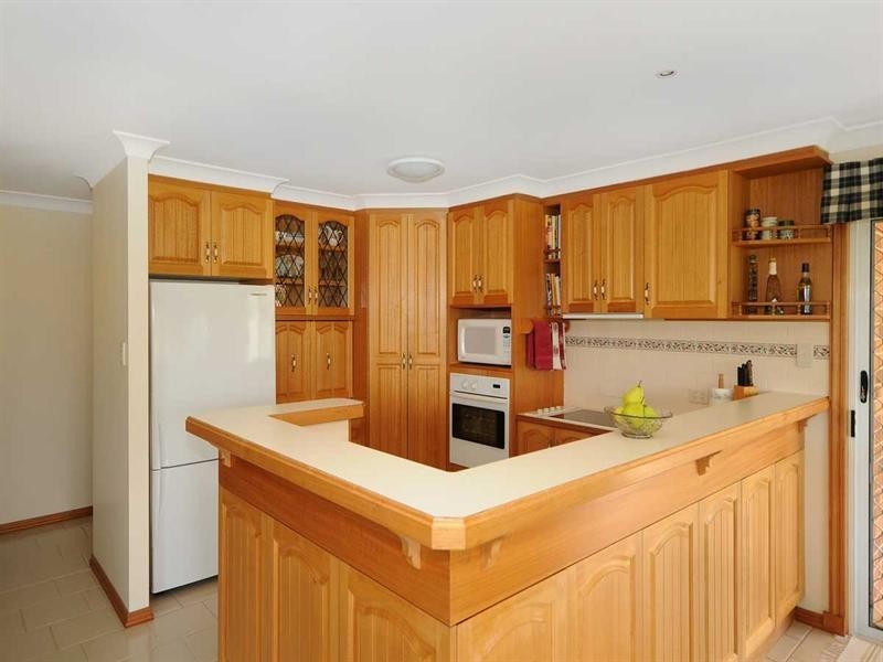 10 Trafalgar Street, Middle Ridge QLD 4350